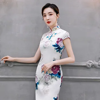 Elegantiškas Satino Mandarinų Apykaklės Kinų Stiliaus Qipao Seksualus Aukštos Padalinta Šalis Promenadzie Suknelė Spausdinti Gėlių Cheongsam Negabaritinių Vestidos