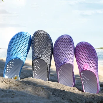 2021 Moterų Atsitiktinis Batų Kvėpuojantis Paplūdimio Sandalai Valentino Šlepetės Vasarą užsivilkti Moterų Fifo Batų Namų Bateliai Moterims