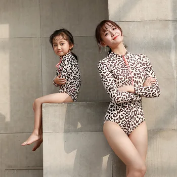2020 Mažmeninės Šeimos Motina Dukra Atitikimo vientisi maudymosi kostiumėlį Moterų, Mergaičių Gražių ilgomis rankovėmis Saulės Leopardas Spausdinti maudymosi Kostiumėliai