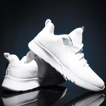 2019 m Storio apačioje vyriški balti bateliai lengvas ir kvėpuojantis dizaineris prekės mados vyriški batai lauko neslidus vyrai sportbačiai