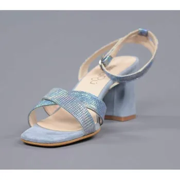 Blue sandal. 18a1