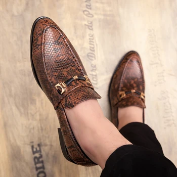 Vyrų batai lauko 2019 naujas odos oksfordo vyrų batų užsakymą oda verslo vyrų batų kvėpuojantis mados vestuves bateliai 4