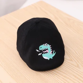 Naujas animacijos dinozaurų nespalvoti rudenį ir žiemą kepurės tinka mažiems vaikams kepuraites paprasta, mados kepurės vaikų beretės