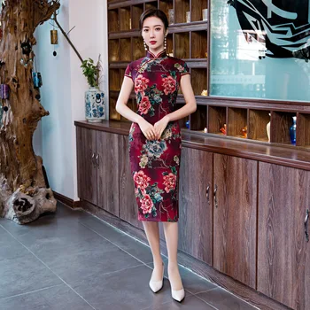 Vasarą Žalią Satino Trumpas Rankovės Cheongsam Plius Dydis 4XL Kinų Stiliaus Qipao Elegantiškas Gėlių Spausdinti Aukštos Padalinta Vakare Šalis Suknelė